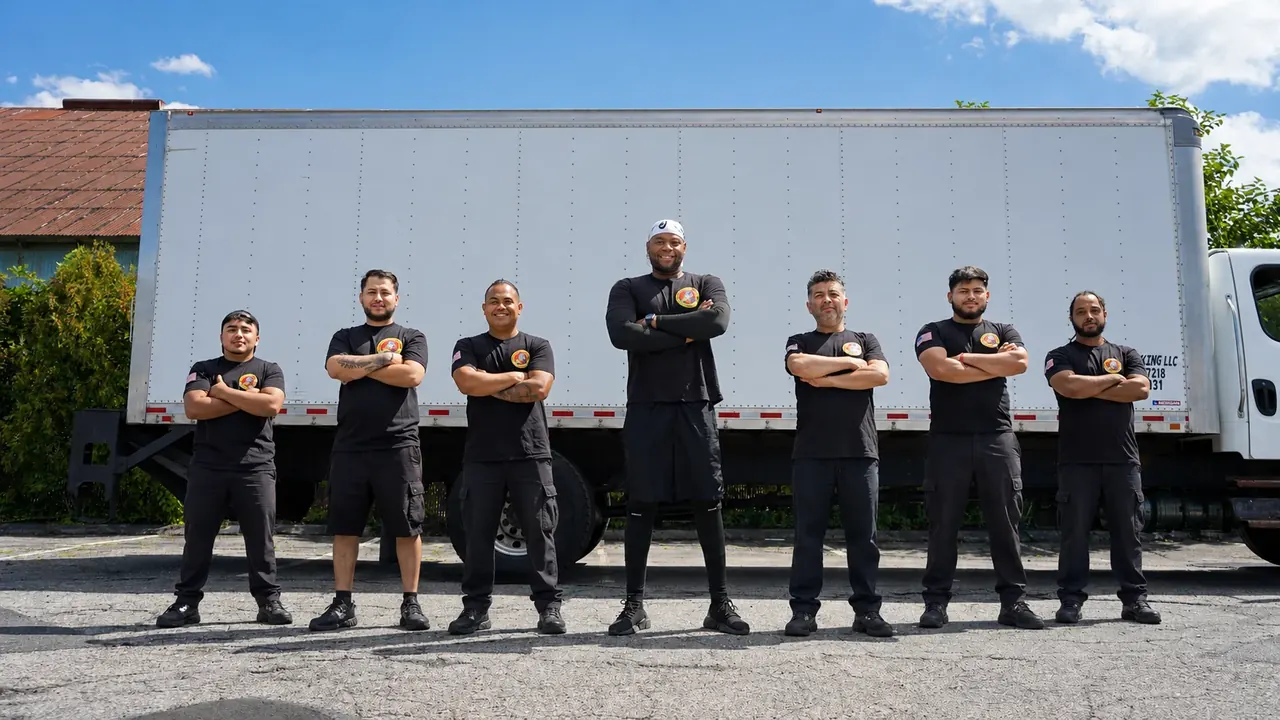Speedy Moving real crew with truck